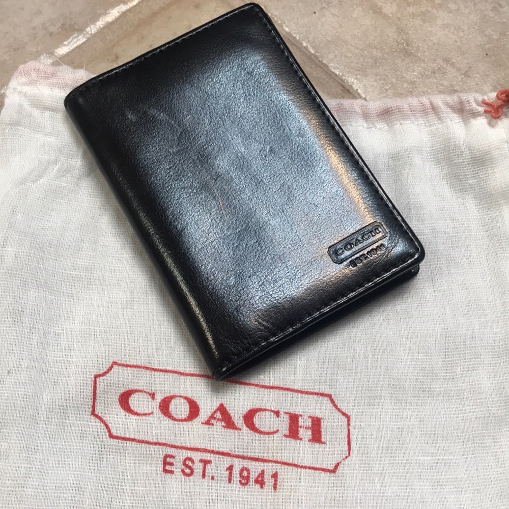 Coach leather wallet black leather 3” by 41/4”